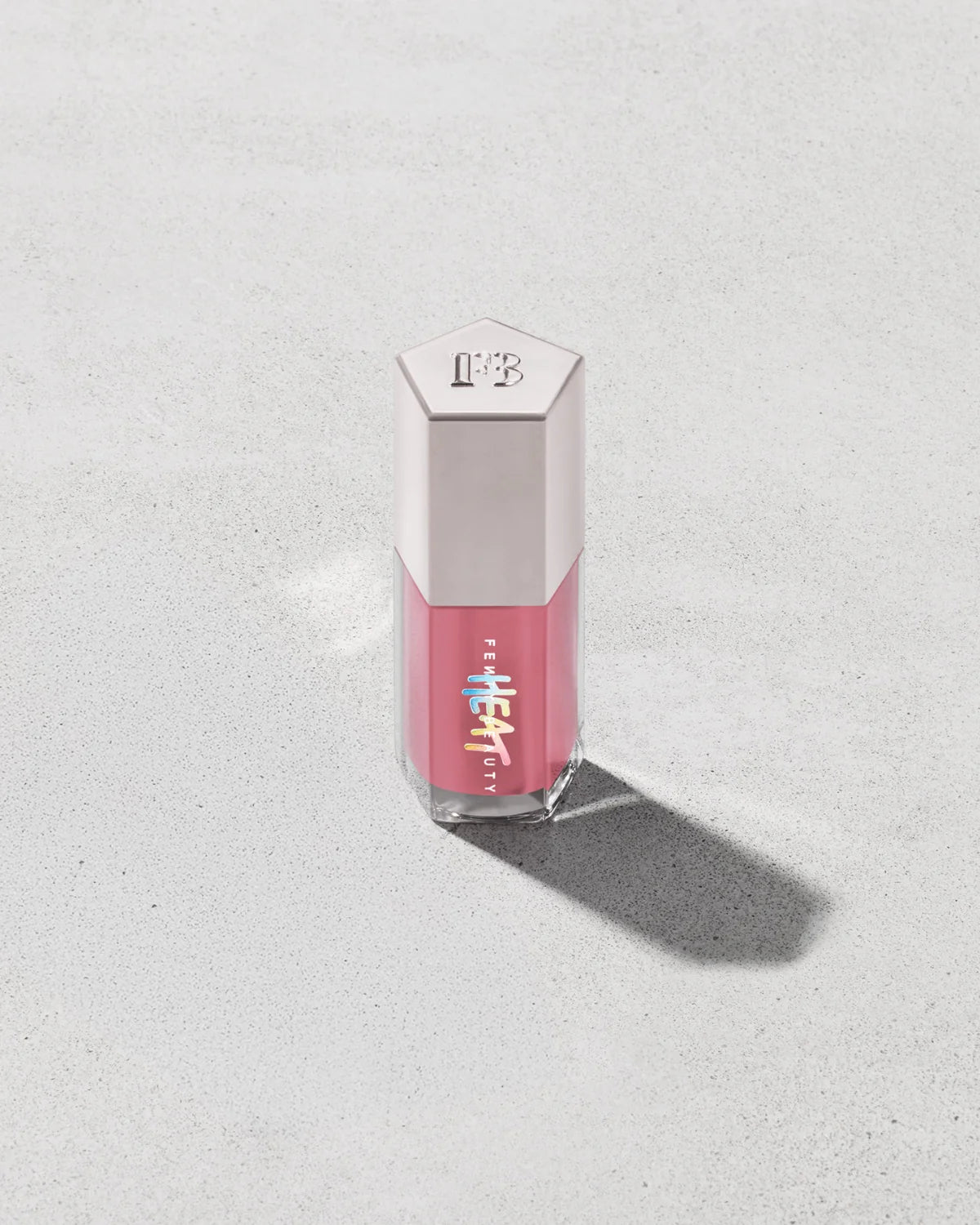 GLOSS BOMB HEAT UNIVERSAL LIP LUMINIZER + PLUMPER - ref : 02 FU$$Y HEAT