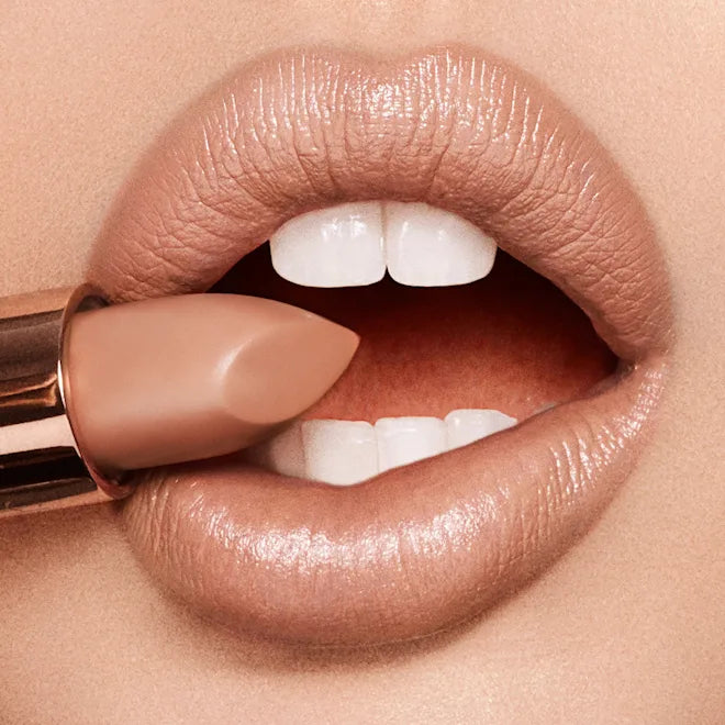 Charlotte Tilbury K.I.S.S.I.N.G Ref:YES HONEY