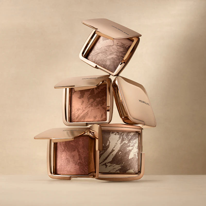 HOURGLASS  Lighting Bronzer REF: Radiant Bronz Light