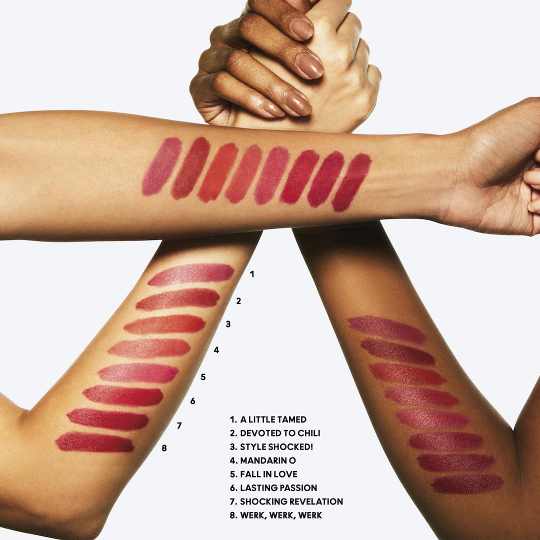 M.A.C POWDER KISS LIPSTICK - ref : 316 DEVOTED TO CHILI